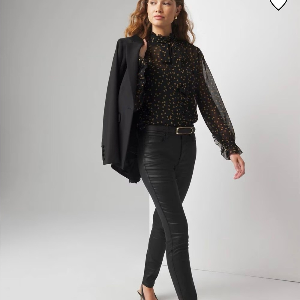 White House Black Market Elegant Black Skinny Pants - NWT